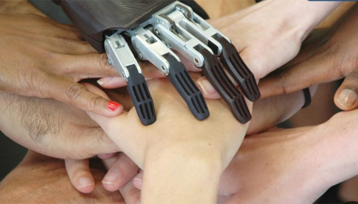 بهترین روش برای تمیز کردن پروتز دست و پا